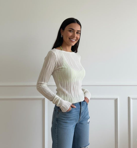 Women’s White Ruched Long Sleeve Crop Top
